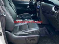 Cần bán xe Toyota Fortuner 2.4G 4x2 AT năm 2021 màu Trắng cực đẹp