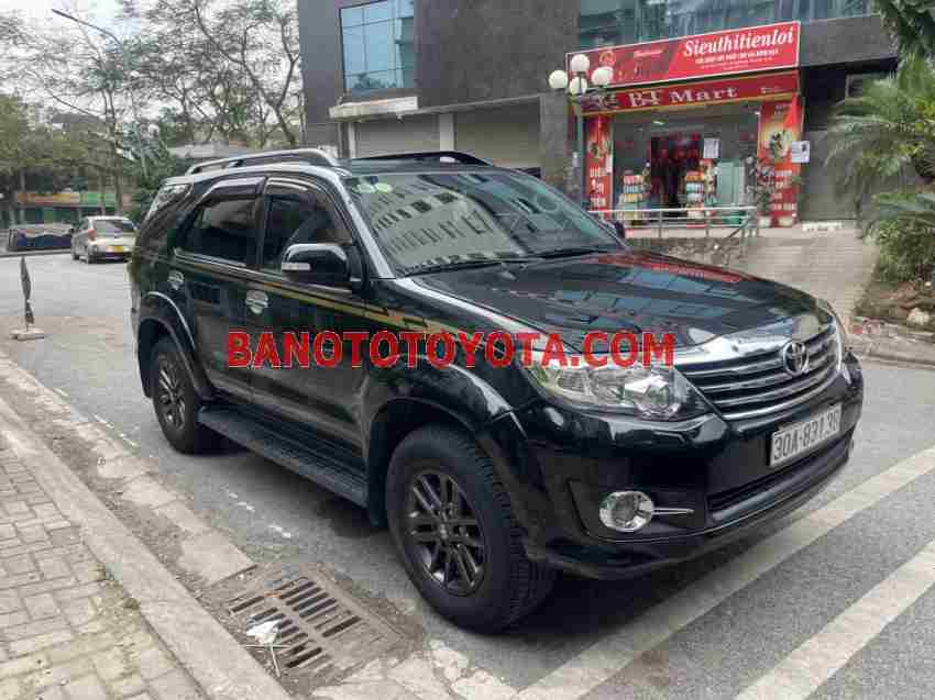 Toyota Fortuner 2.7V 4x4 AT năm 2015 cần bán