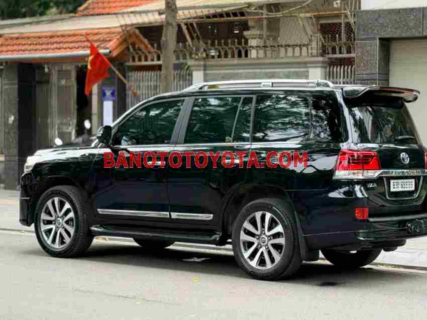 Cần bán Toyota Land Cruiser VX.R 5.7 V8 đời 2016