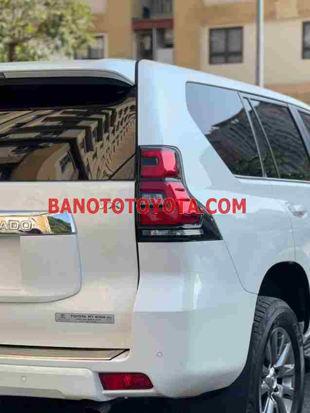Cần bán Toyota Prado VX 2.7L Máy xăng 2017 màu Trắng