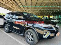 Cần bán gấp xe Toyota Fortuner 2.4G 4x2 AT năm 2019, màu Đen, Số tự động