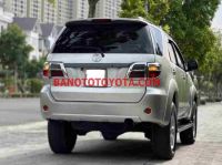 Cần bán Toyota Fortuner 2.5G Máy dầu 2011 màu Bạc