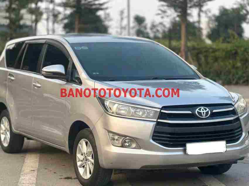 Cần bán Toyota Innova 2.0E 2018 xe đẹp