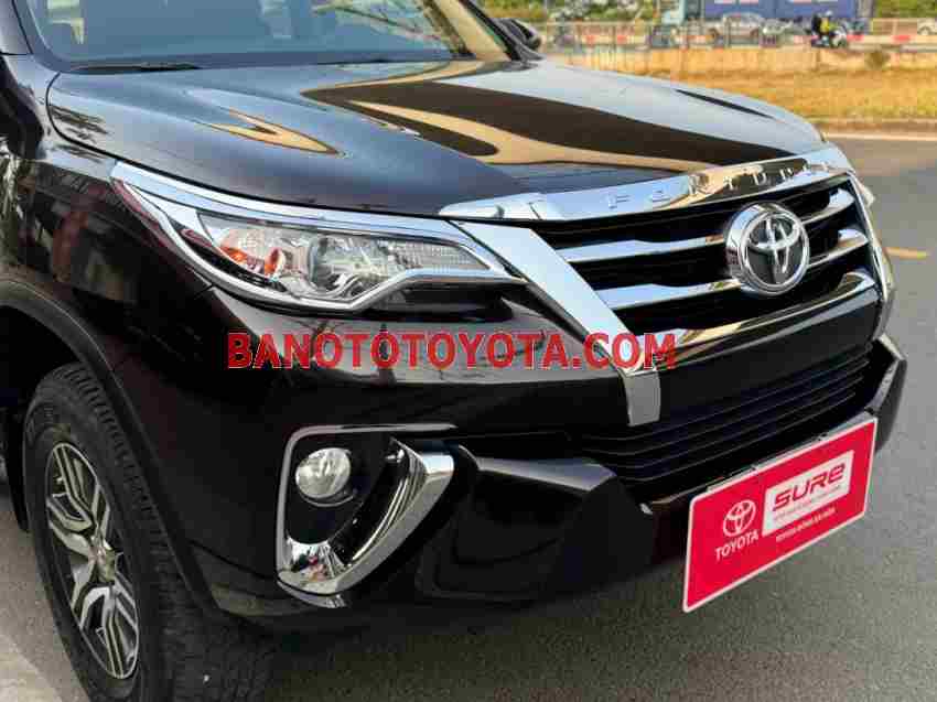 Cần bán Toyota Fortuner 2.7V 4x2 AT đời 2018