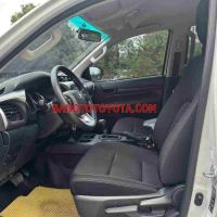 Cần bán gấp Toyota Hilux 2.4L 4x2 AT đời 2025, màu Trắng