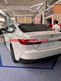 Toyota Camry 2.5 HEV Top Số tự động năm 2026