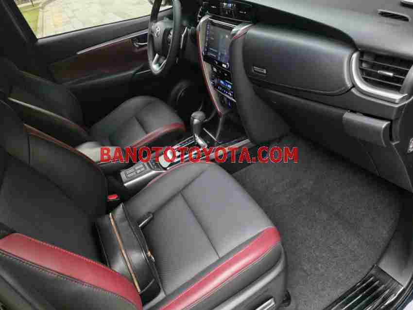Cần bán gấp Toyota Fortuner Legender 2.8L 4x4 AT năm 2022 giá cực tốt
