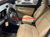 Cần bán xe Toyota Yaris 1.3E năm 2015 màu Bạc cực đẹp