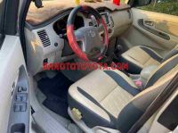 Cần bán xe Toyota Innova 2.0E đời 2015