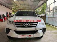 Bán Toyota Fortuner 2.4G 4x2 MT, màu Trắng, Máy dầu, 2017