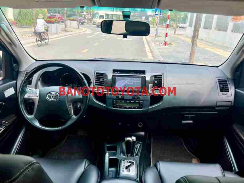 Toyota Fortuner 2.7V 4x4 AT năm 2014 cần bán