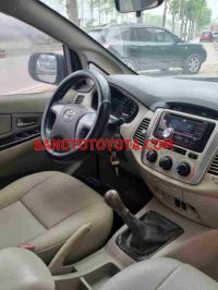 Cần bán xe Toyota Innova 2.0E 2016 Số tay màu Bạc