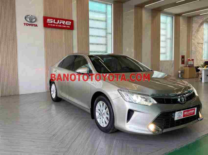 Cần bán xe Toyota Camry 2.0E 2016 Số tự động