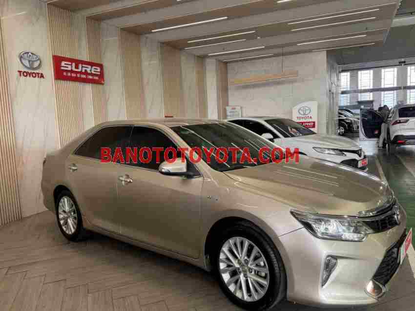 Toyota Camry 2.0E sản xuất 2018 cực chất!