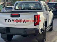 Toyota Hilux Pro 2.8L 4x2 AT Số tự động năm 2026