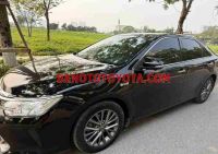 Cần bán gấp xe Toyota Camry 2.0E năm 2017, màu Đen, Số tự động