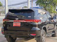 Cần bán xe Toyota Fortuner 2.4G 4x2 MT năm 2019 màu Nâu cực đẹp