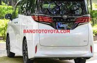 Toyota Alphard HEV 2.5 AT Xe hybrid model 2026