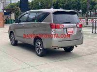 Toyota Innova 2022 Crossover màu Đồng