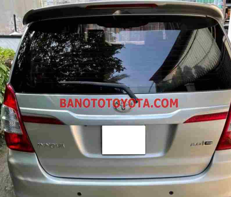 Cần bán gấp xe Toyota Innova G 2009 màu Bạc