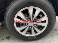 Cần bán gấp xe Toyota Innova 2.0E năm 2015, màu Bạc, Số tay