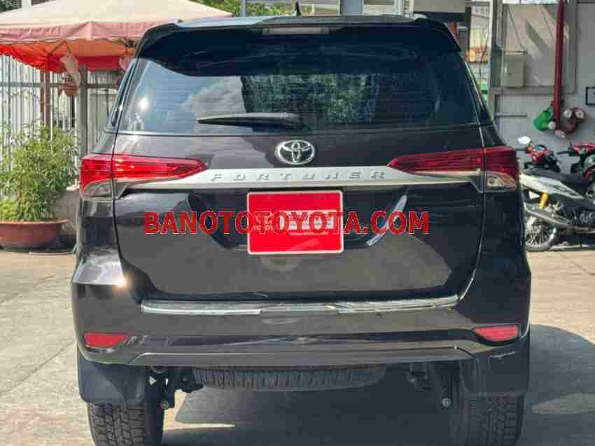 Toyota Fortuner 2.4G 4x2 MT năm 2019 cần bán