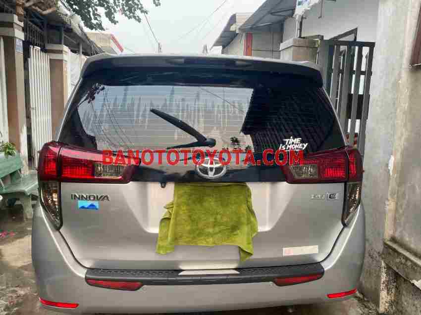 Cần bán xe Toyota Innova Số tay 2019