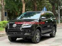 Cần bán gấp Toyota Fortuner 2.4G 4x2 AT năm 2021 giá cực tốt