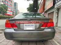 Cần bán gấp xe Toyota Camry 3.0V 2005 màu Xám