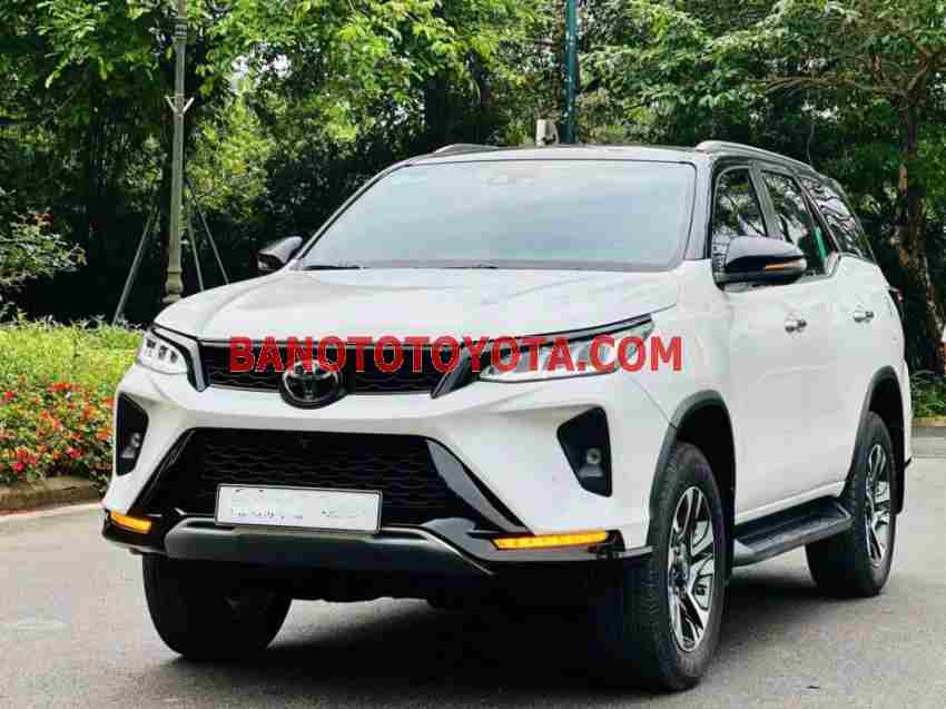 Toyota Fortuner Legender 2.8L 4x4 AT model 2024 xe chuẩn hết ý