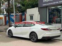 Toyota Camry 2.5 HEV Top 2026 Trắng