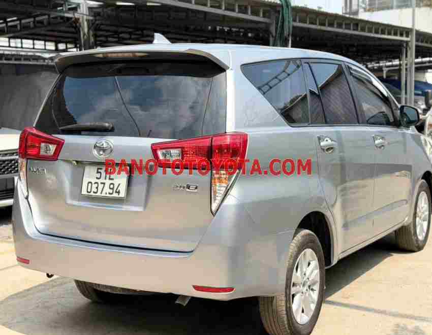 Cần bán gấp Toyota Innova 2.0E 2016 - Xe đẹp - Giá tốt
