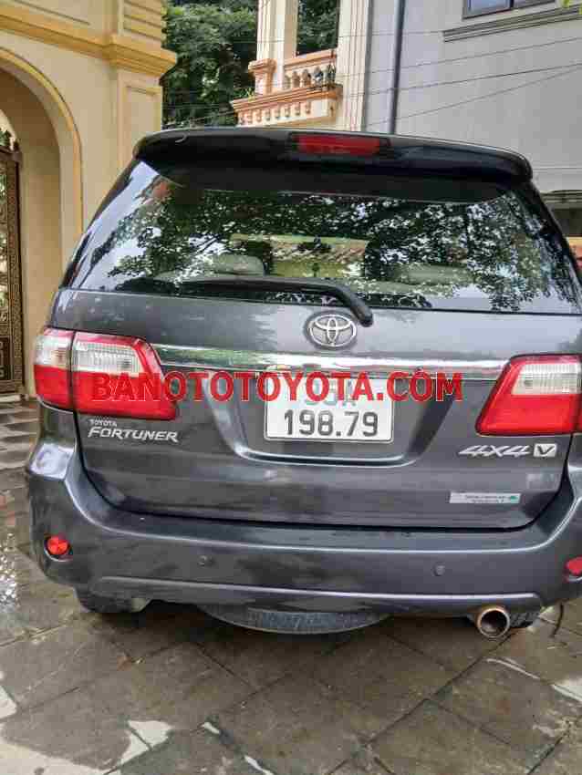 Cần bán Toyota Fortuner 2.7V 4x4 AT 2012, xe đẹp giá rẻ bất ngờ