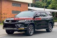 Toyota Fortuner Legender 2.4L 4x2 AT 2025 Máy dầu đẹp long lanh
