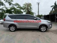 Cần bán xe Toyota Innova Số tay 2017