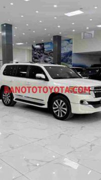 Toyota Land Cruiser 5.7 V8 2016 Máy xăng đẹp long lanh