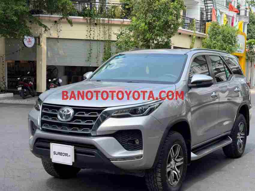 Cần bán gấp Toyota Fortuner 2.4L 4x2 AT 2022 - Xe đẹp - Giá tốt