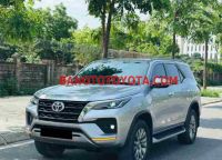 Cần bán xe Toyota Fortuner 2.7V 4x4 AT năm 2021 màu Bạc cực đẹp