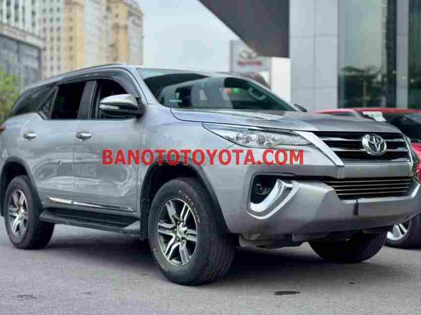 Bán Toyota Fortuner 2.7V 4x2 AT, màu Bạc, Máy xăng, 2016