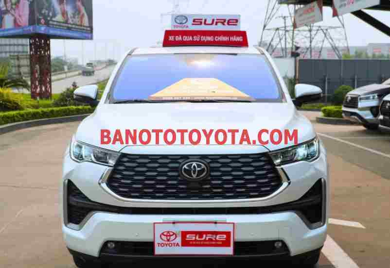 Cần bán Toyota Innova Cross HEV 2.0 CVT 2023 - Số tự động