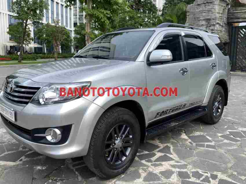 Cần bán xe Toyota Fortuner Số tự động 2016
