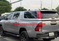 Toyota Hilux 2.4L 4x2 AT model 2021 xe chuẩn hết ý