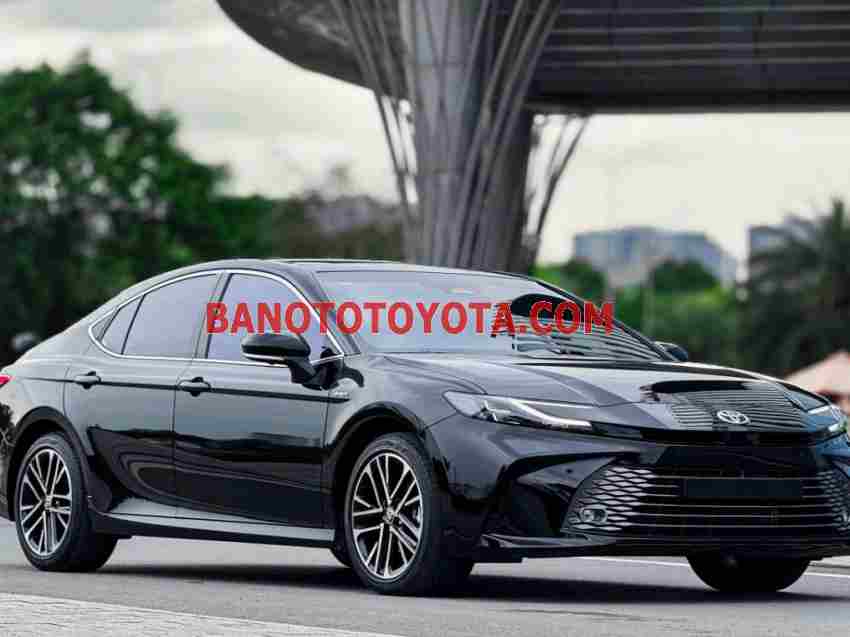 Cần bán nhanh Toyota Camry 2.5 HEV Mid 2025 cực đẹp