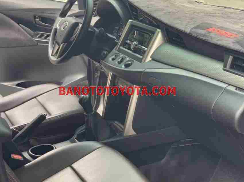 Toyota Innova 2.0E năm sản xuất 2017 giá tốt