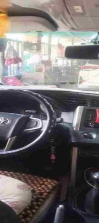 Cần bán xe Toyota Innova 2.0E sx 2019