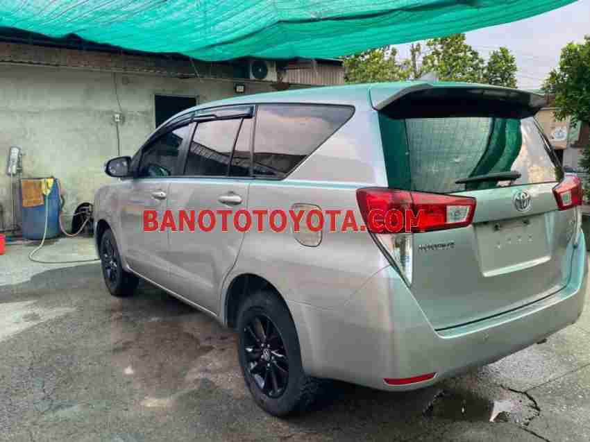 Toyota Innova 2.0E năm 2017 cần bán