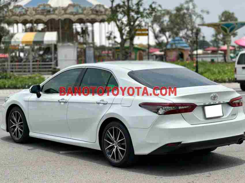 Cần bán xe Toyota Camry 2.0Q 2022 Số tự động màu Trắng