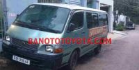 Cần bán gấp Toyota Hiace Van 2.0 đời 2001, màu Xanh
