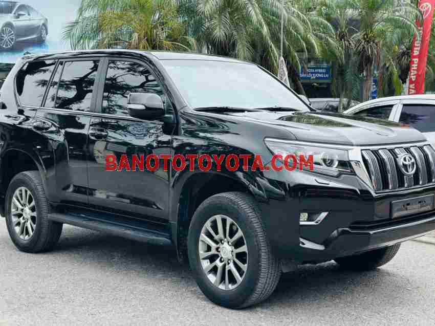 Cần bán nhanh Toyota Prado VX 2.7L 2018 cực đẹp