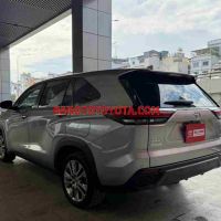 Cần bán gấp Toyota Innova Cross HEV 2.0 CVT năm 2024 giá cực tốt